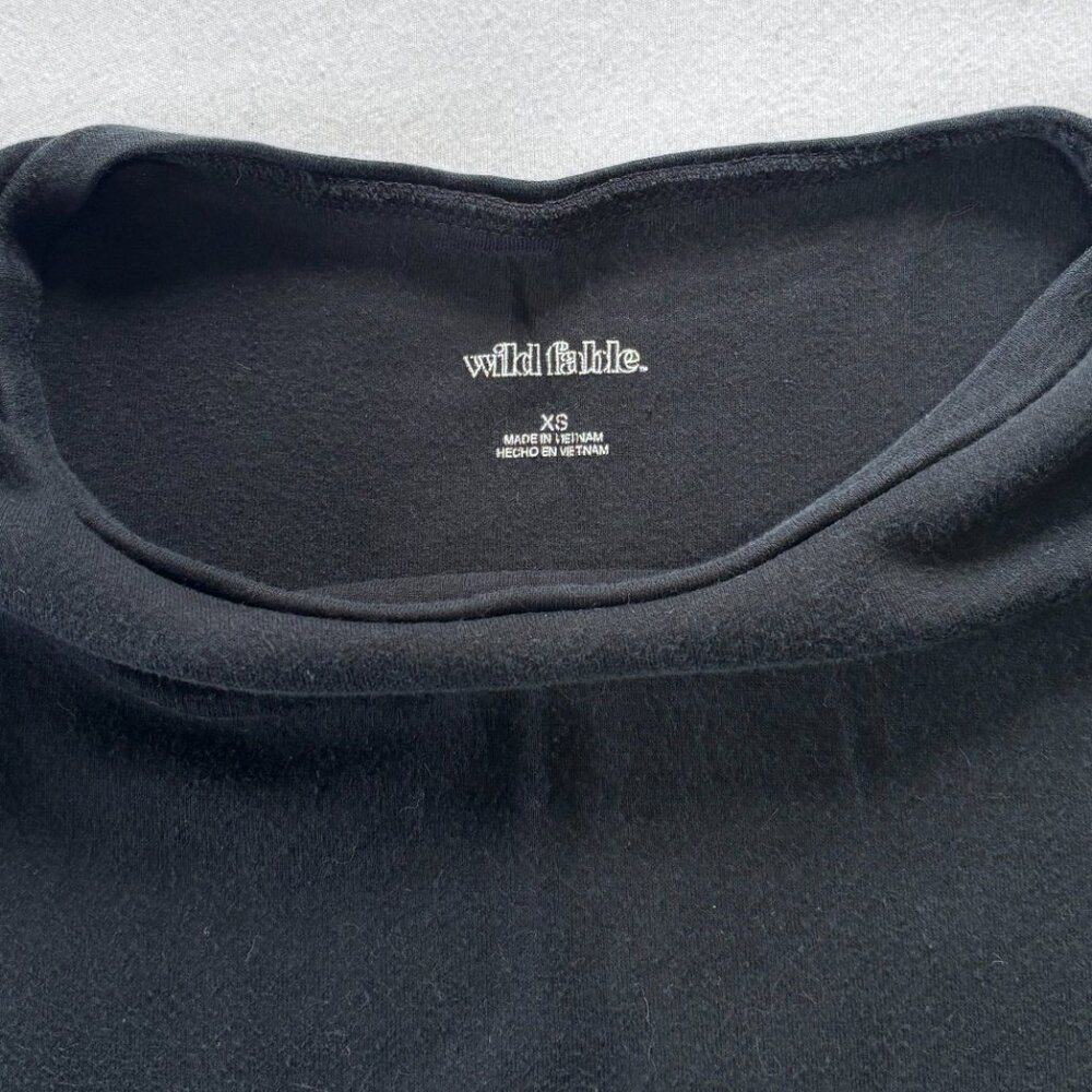 🖤 Wild Fable Black Cropped Baby Tee 🖤 - Picture 3 of 5